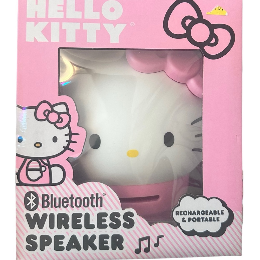 Hello kitty Bluetooth wireless speakers Red and Pink
